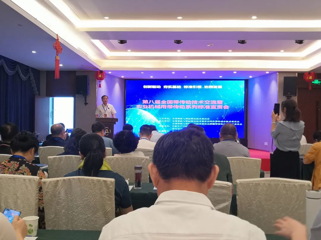 自豪，與行業同進步