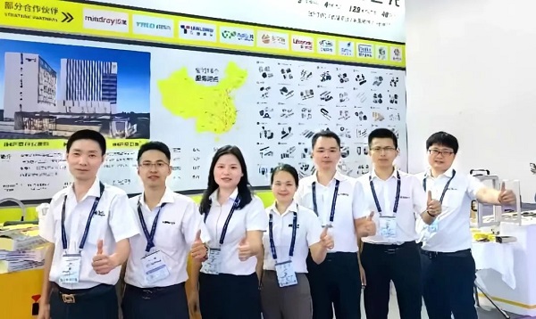 合發齒輪展會活動現場團隊合照
